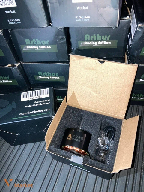 Мотор Flashhobby Arthur 4320 350kv