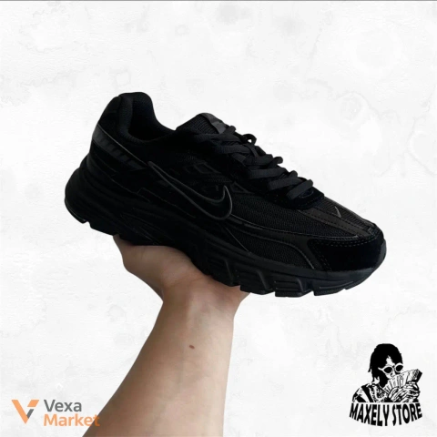 Nike Initiator Total Black