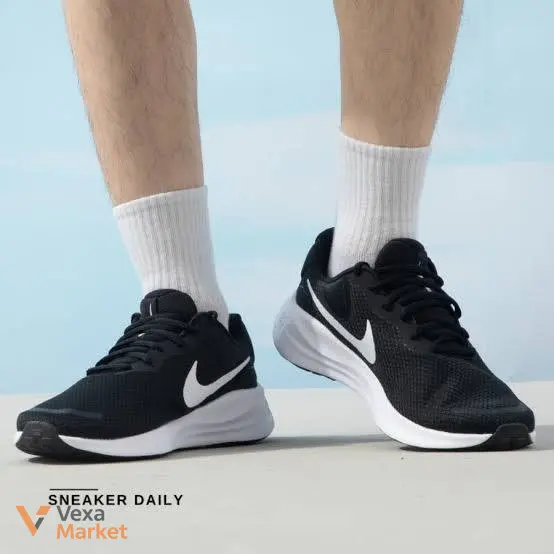 Nike Revolution 7 Wide Black FB8501-002 — фото 7