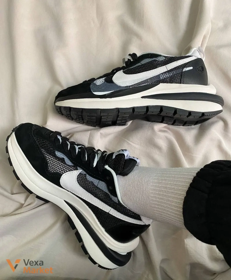 Nike Sacai Vaporwaffle кроссовки мужские черные замша/текстиль — фото 2
