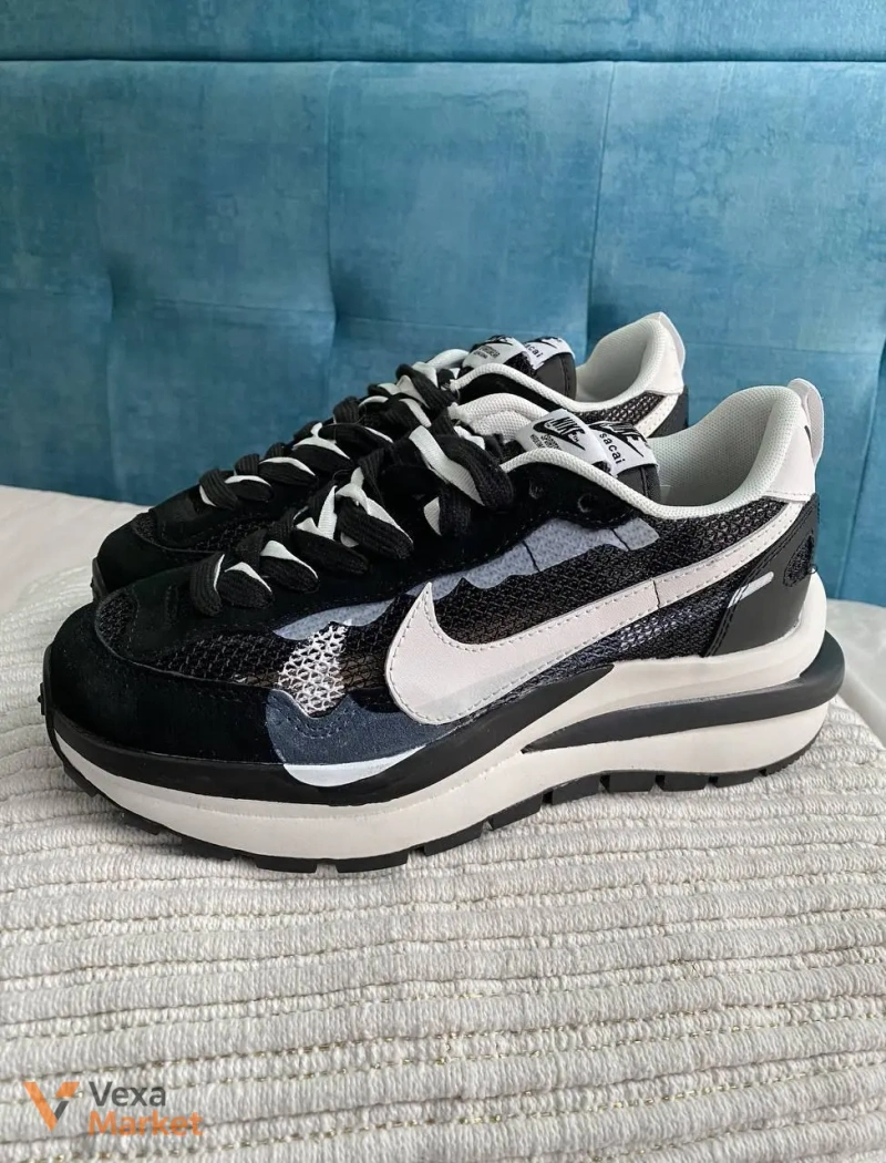 Nike Sacai Vaporwaffle кроссовки мужские черные замша/текстиль — фото 4