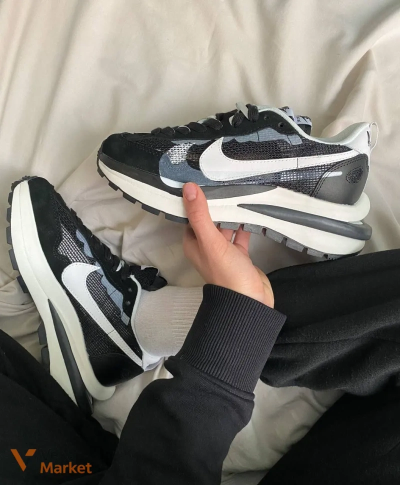 Nike Sacai Vaporwaffle кроссовки мужские черные замша/текстиль — фото 8