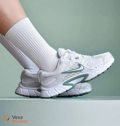 Nike V5 RNR White/Green Running Shoes