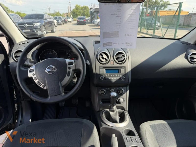 Nissan Qashqai+2 2011 Бензин 2.0 л. Ручна / Механіка Передній Сірий — фото 6
