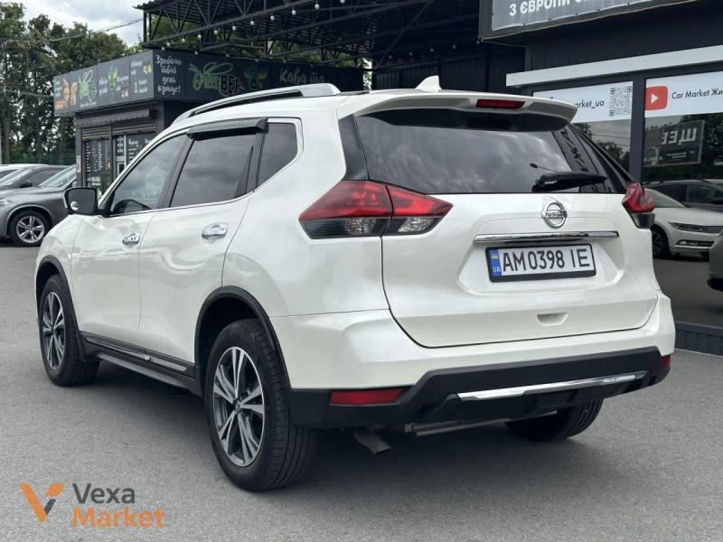 Nissan Rogue 2017 Бензин 2.5л Автомат Передній Білий — фото 4