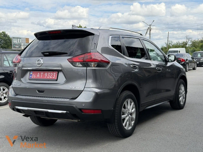 Nissan Rogue 2019 2.5 л Автомат Полный привод Серый — фото 3