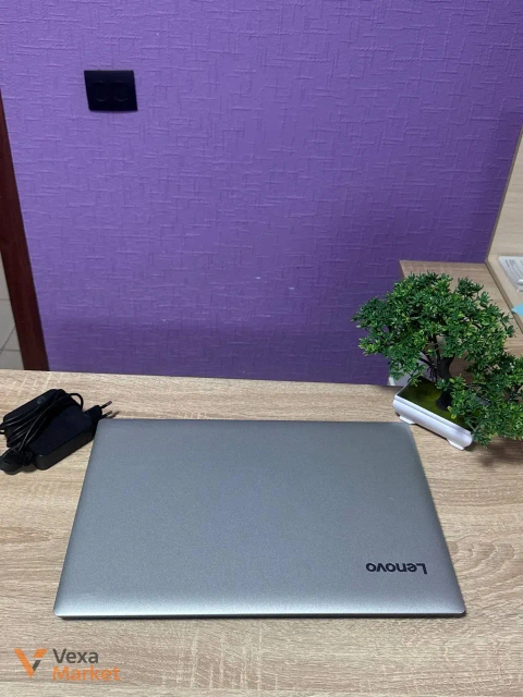Ноутбук Lenovo для офисной работы