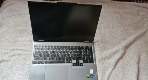 Ноутбук Lenovo log 15