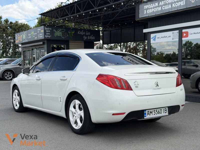 Peugeot 508 2012 Бензин 1.6 л. — фото 4