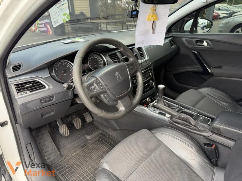 Peugeot 508 2012 Бензин 1.6 л. — фото 5