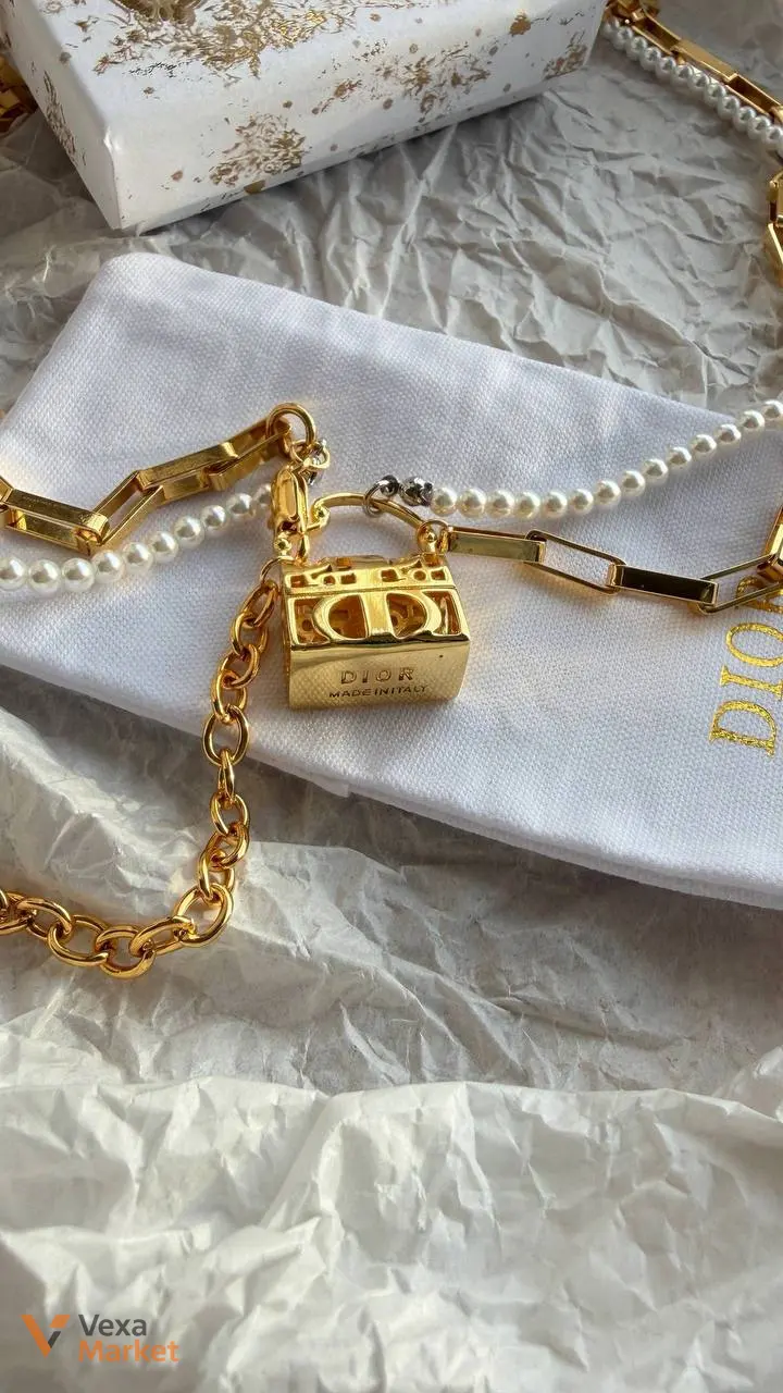 Подвійний ланцюжок Dior з перлами та підвіскою-замком — фото 3