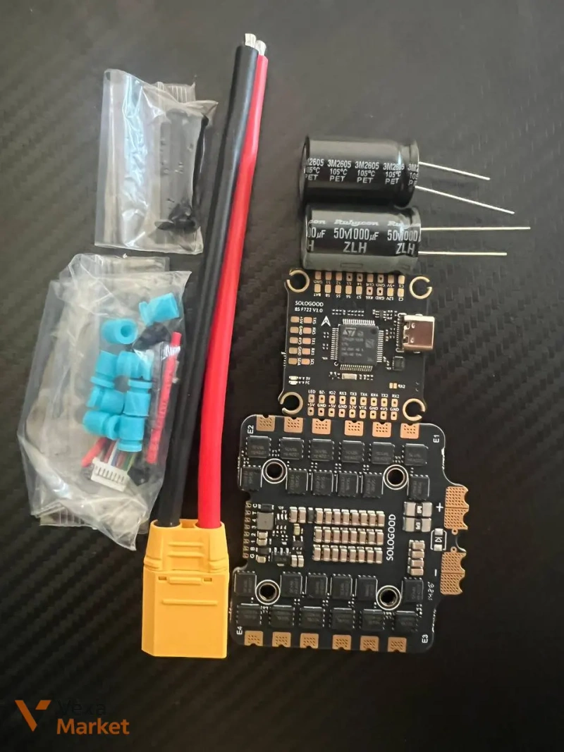 Політний контролер SoloGood F722 100A 8S Stack ICM42688P для FPV дронів — фото 3