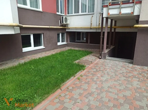 Приміщення ЖК Сакура вул Єдності 4 30м2