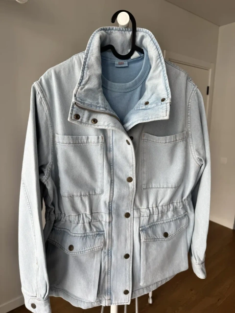 Levi's джинсова куртка