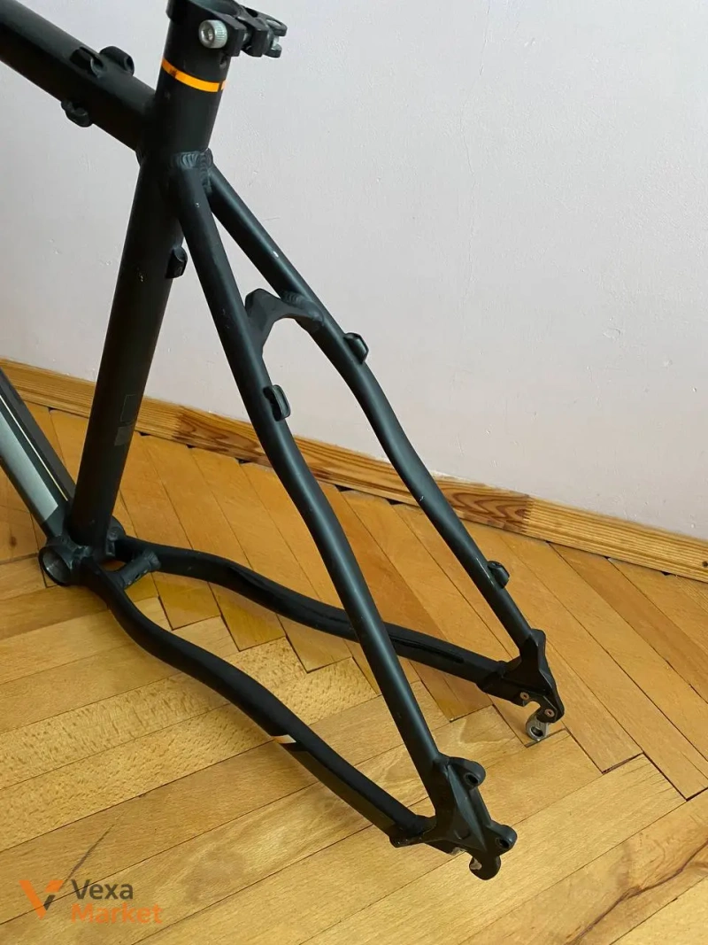 Рама BTWIN Rockrider 540, L, 26", Рульовий стакан 1/1.8, Каретка 68 мм — фото 2