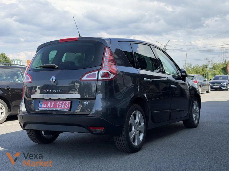 Renault Scenic 2011 Бензин 1.4 л. Ручна / Механіка Сірий — фото 3