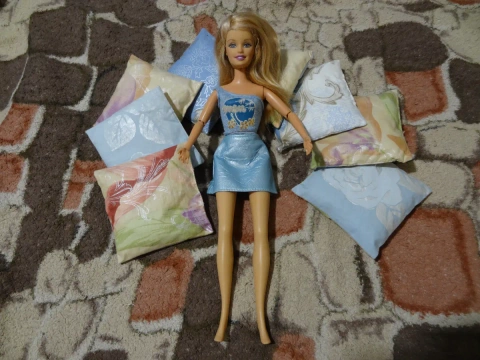 Шарнирная кукла Барби Калифорния Mattel Barbie Cali Girl 2004