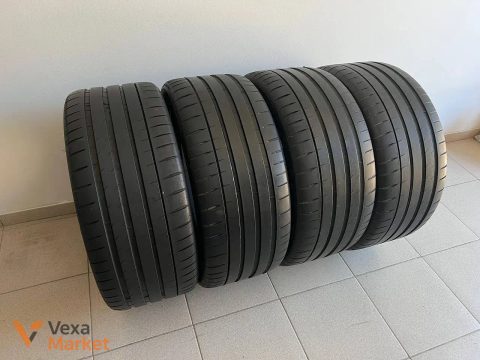 Шины Michelin Pilot Sport 4S 235/35 R20