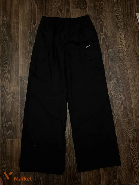 Штаны Nike широкие