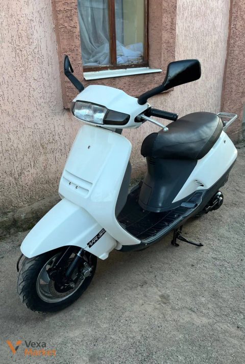 Скутер Honda Lead AF-20 90cc