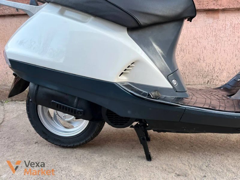Скутер Honda Lead AF-20 90cc — фото 5