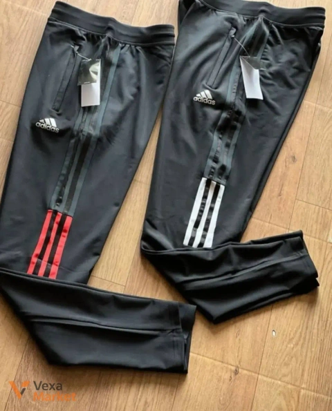 Спортивные штаны Adidas черные с белыми лампасами