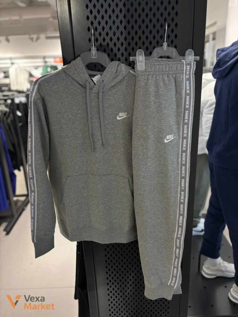 Спортивный костюм Nike на флисе — фото 3