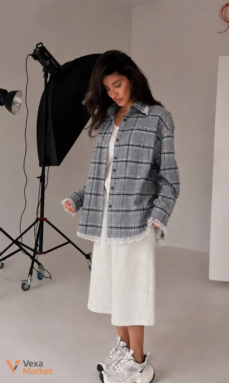 Стильна фланелева сорочка oversize мод. 532 з мереживом — фото 4