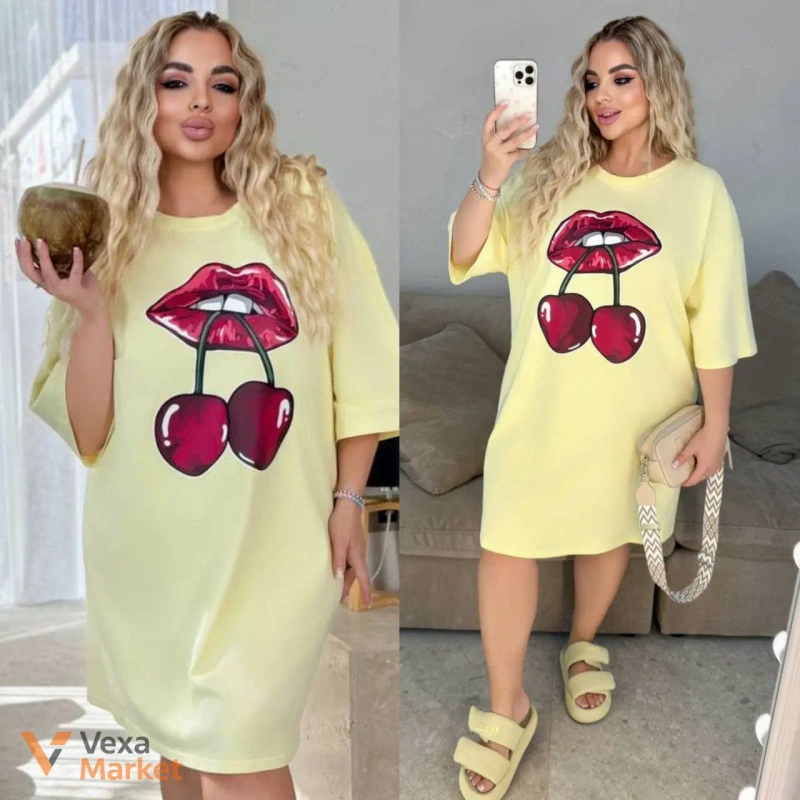 Сукня-футболка з принтом губ та вишень — фото 3