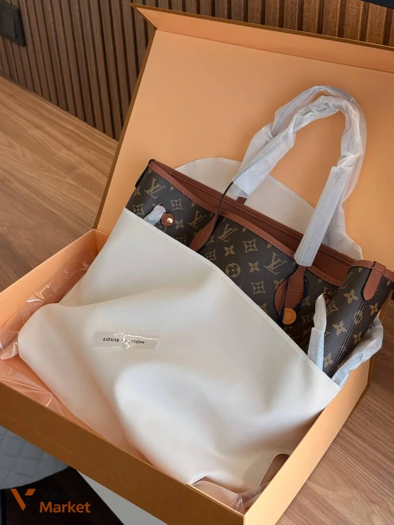 Сумка Louis Vuitton Шопер — фото 8