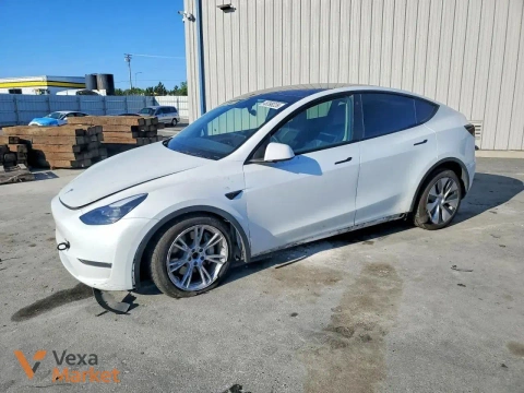2023 Tesla Model Y All-wheel drive Long Range