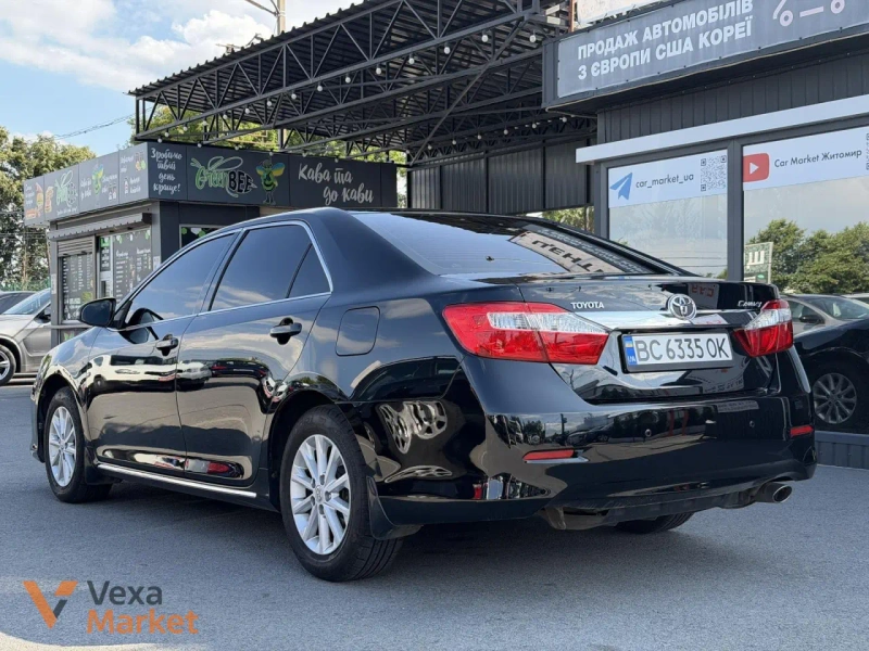 Toyota Camry VII покоління/XV50 2013 2.5 л. Газ/Бензин Чорний — фото 4