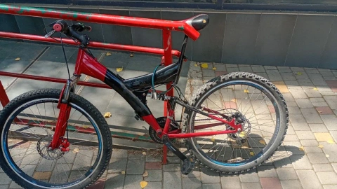 Велосипед MTB Azimut двопідвіс, стан хороший