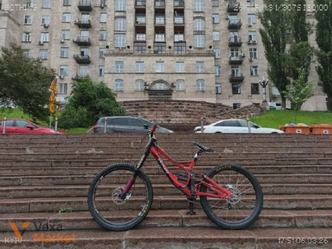 Велосипед Specialized Demo 8