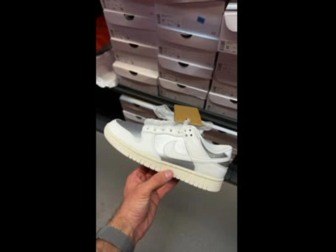 Жіночі кросівки Nike Dunk Low Next