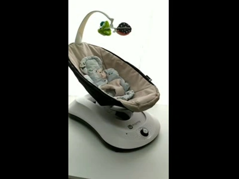 Заколисуючий центр 4Moms