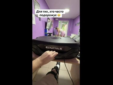 Монитор с встроенным динамиком
