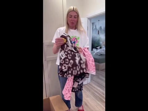 Оверсайз футболка Adidas з леопардовим принтом