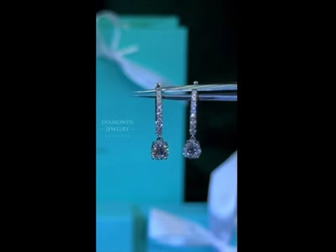Серьги Tiffany & Co. с бриллиантами 2.45ct из золота 18К