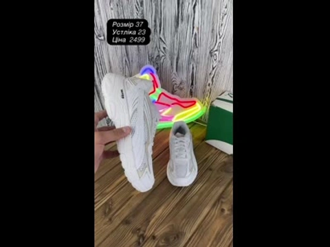 Кросівки Puma Teveris Nitro 388911-01 Розмір 37