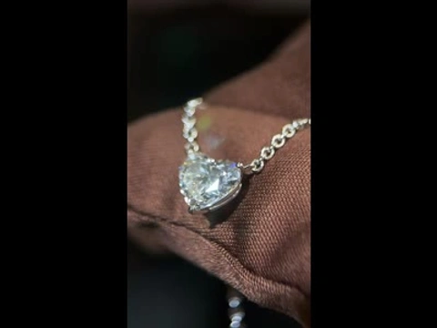 Кольє із золота 18К з діамантом 1.51ct огранки «heart»