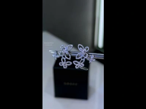 GRAFF Серьги "Triple Butterfly Silhouette" с бриллиантами 0.85ct