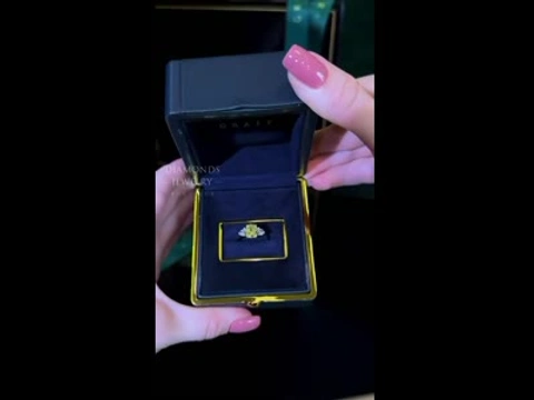 GRAFF RING "Fancy Yellow" 2.01ct, 18K Gold, Diamonds