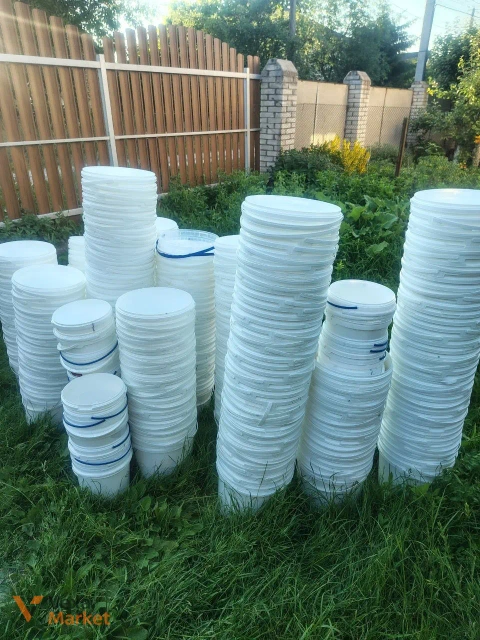 Відра харчові з кришками 5л та 10л
