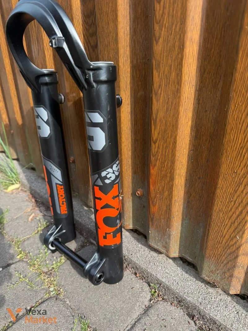 Вилка Fox 36 Factory Boost 27.5 — фото 3
