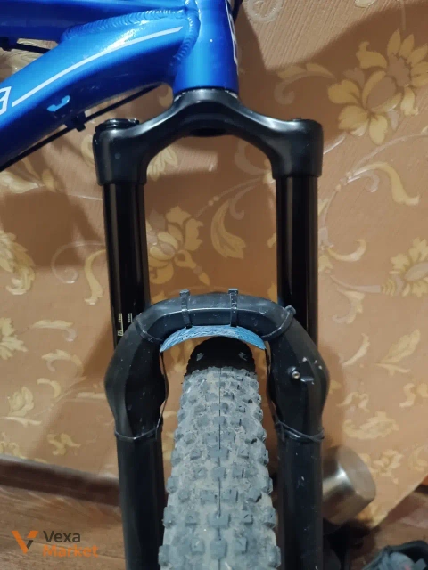 Вилка Rock Shox Lyrik RC Charger 2 170 мм, 27.5", 2018