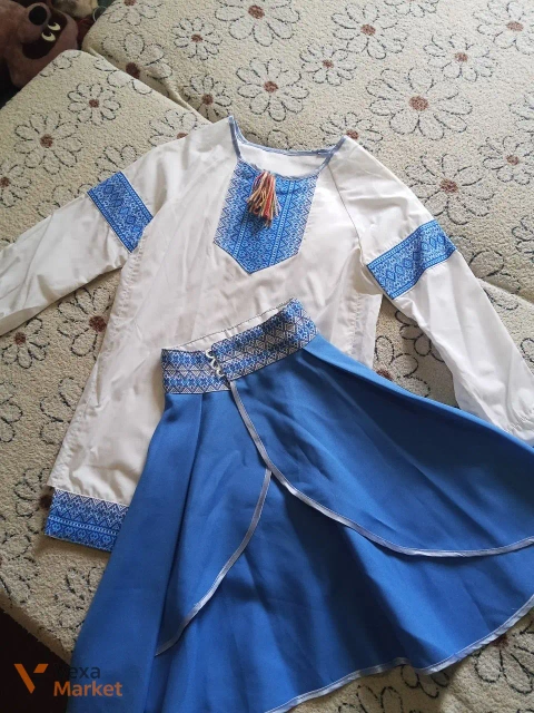 Вишиванка для дівчинки 9-10 років