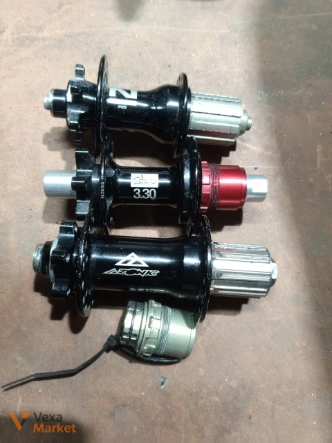 Втулки Novatech 135/12, Stan's 144/12 XD, Azonic 150/12