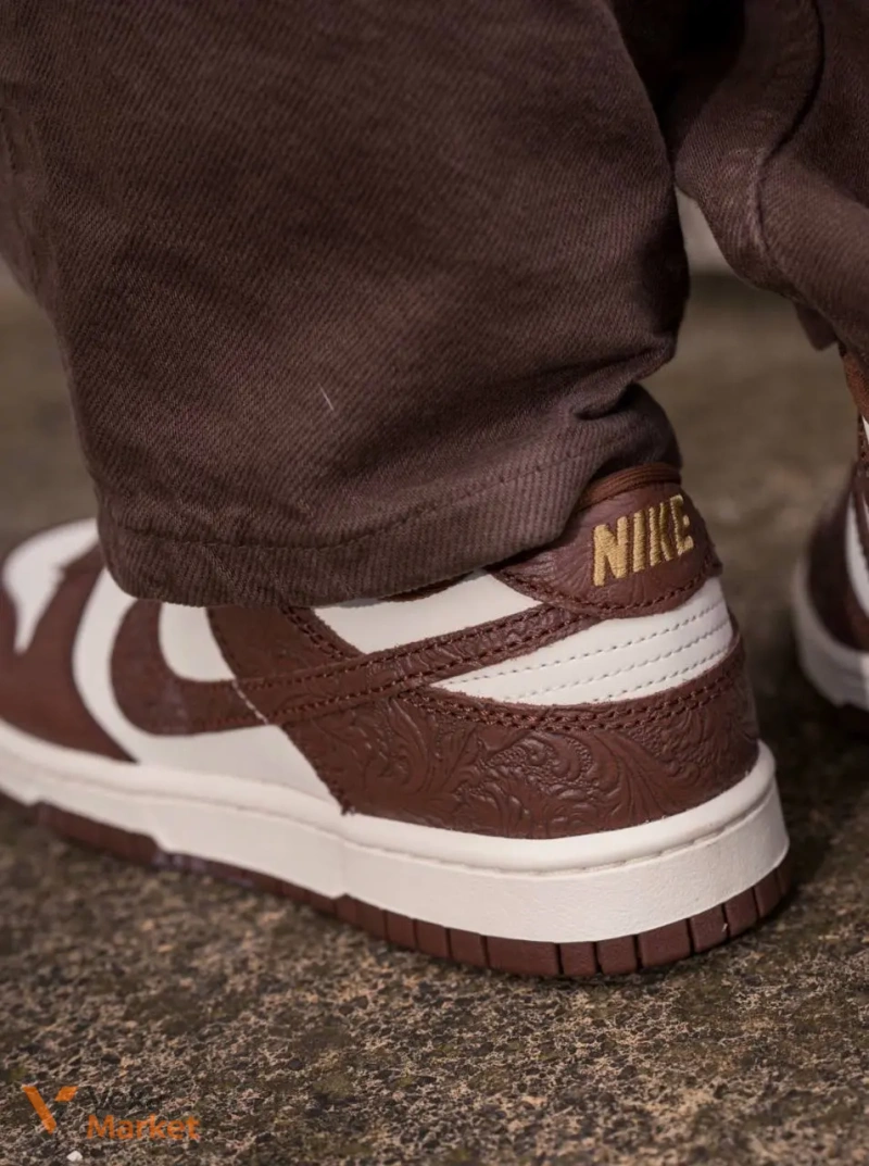 Жіночі кросівки Nike Dunk Low SE — фото 4