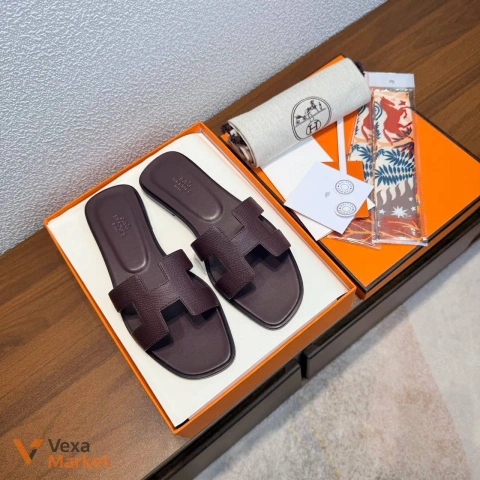 Жіночі сандалі Hermes шкіряні бордові
